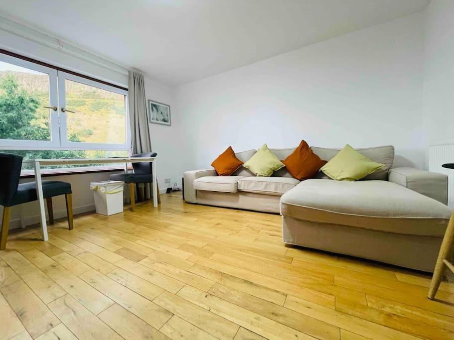 Lovely Duplex Apartment In Edinburgh City Centre Extérieur photo
